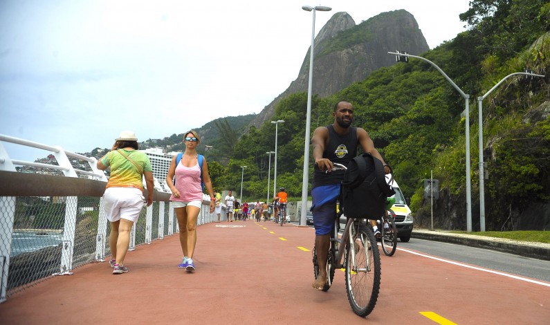 A quelques mois des JO, la nouvelle piste cyclable de Rio s’effondre