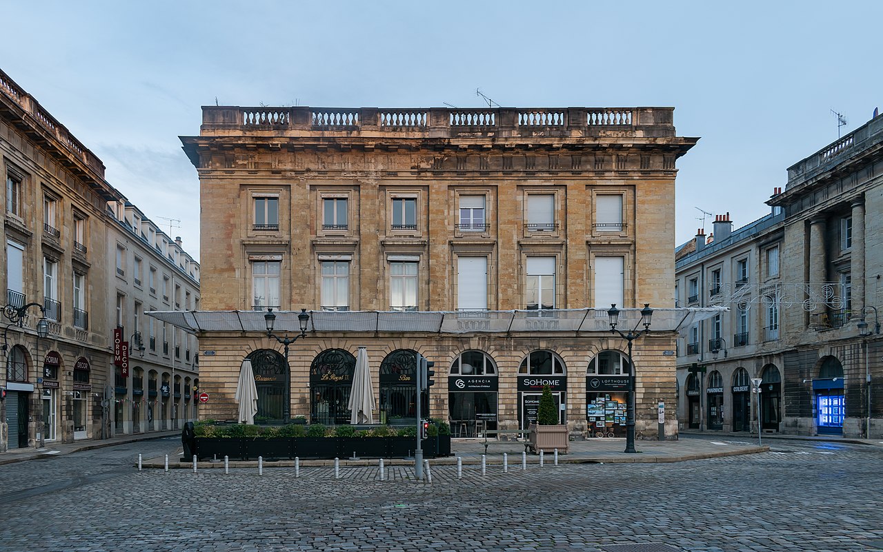 place_Royale_in_Reims