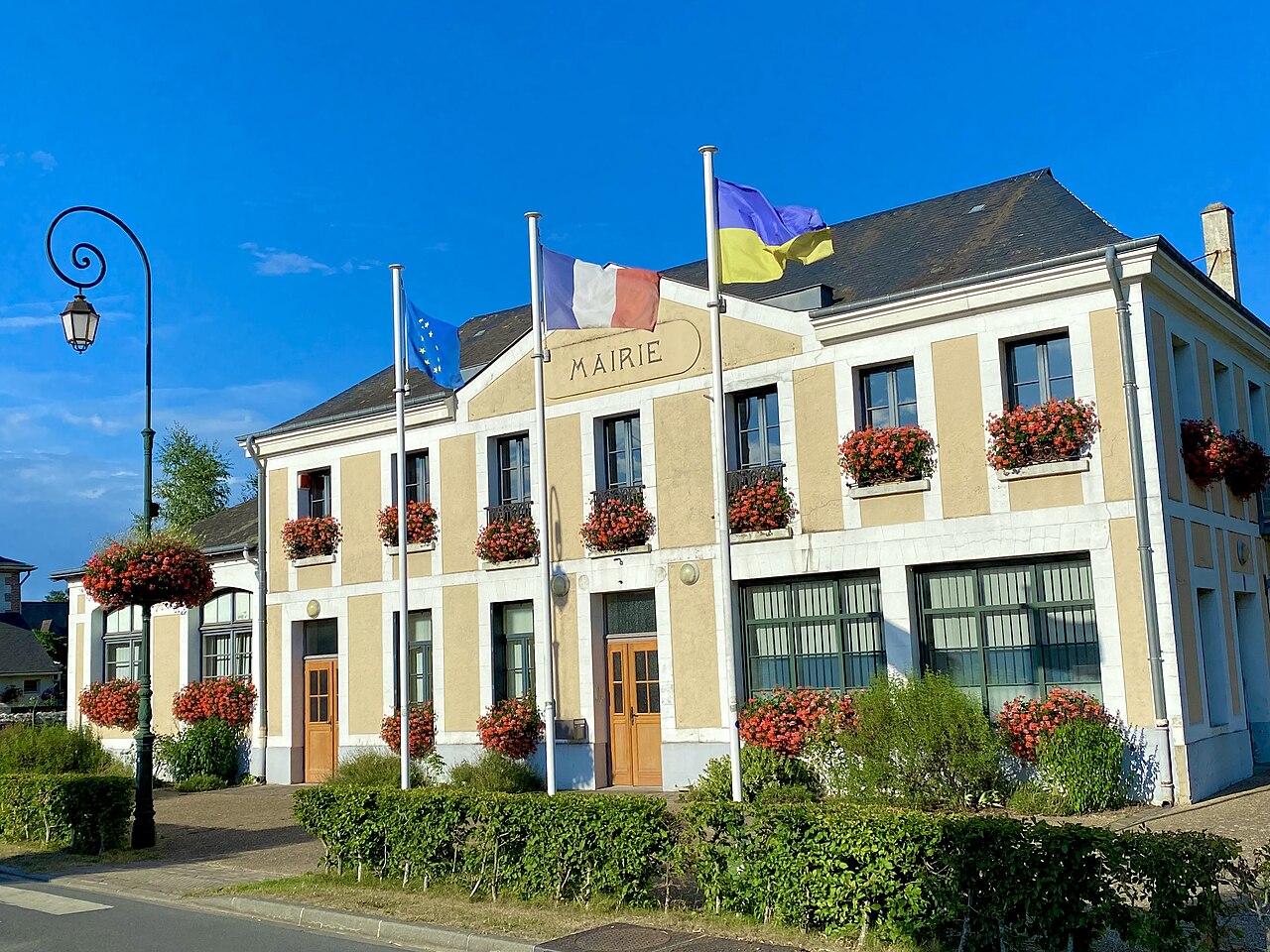 Mairie_de_Saint-Pierre-de-Manneville