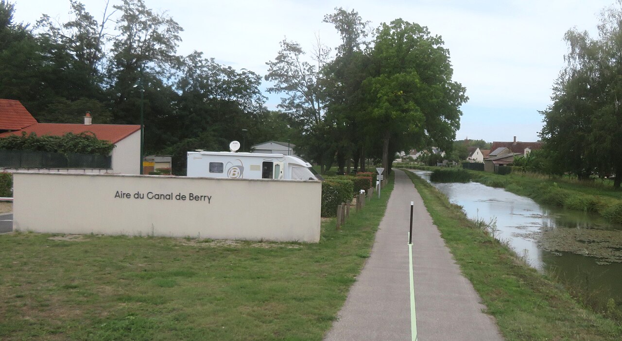 Voie_verte_du_canal_de_Berry
