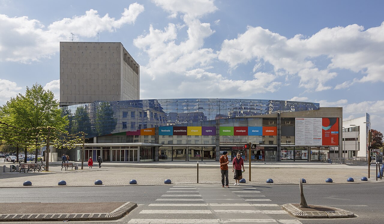 Amiens_France_Maison-de-la-Culture