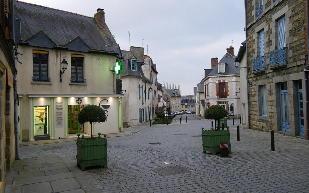 À Châteaugiron, 900 mètres de voie verte peuvent peser lourd s’ils sécurisent enfin les liaisons de quartier et l’entrée de ville
