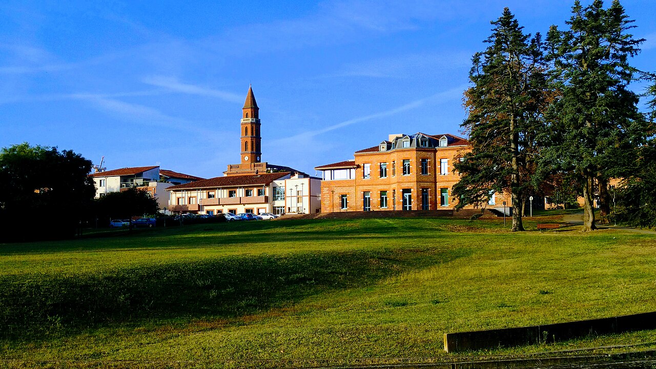 Mairie-Eglise-Castanet-Tolosan