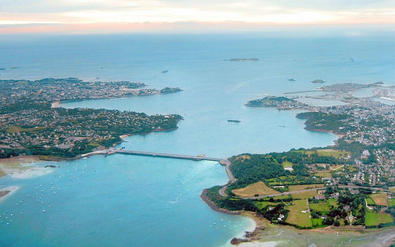 Barrage de la Rance : la traversée à vélo entre Dinard et Saint-Malo entre enfin en concertation