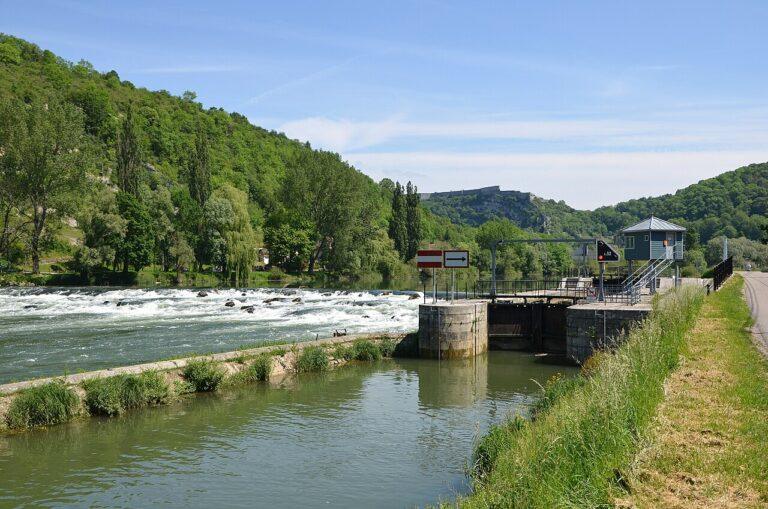 Ecluse 52 du canal du Rhone au Rhin à Besançon