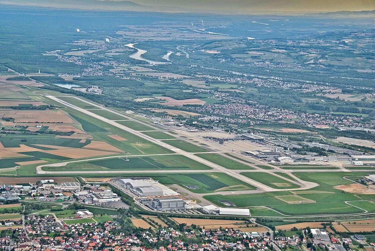 Sous les pistes de l&rsquo;EuroAirport, la liaison cyclable Blotzheim–Saint-Louis voit enfin le jour